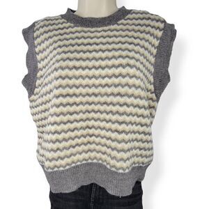 Debut Sleeveless  chevron Vest Large
